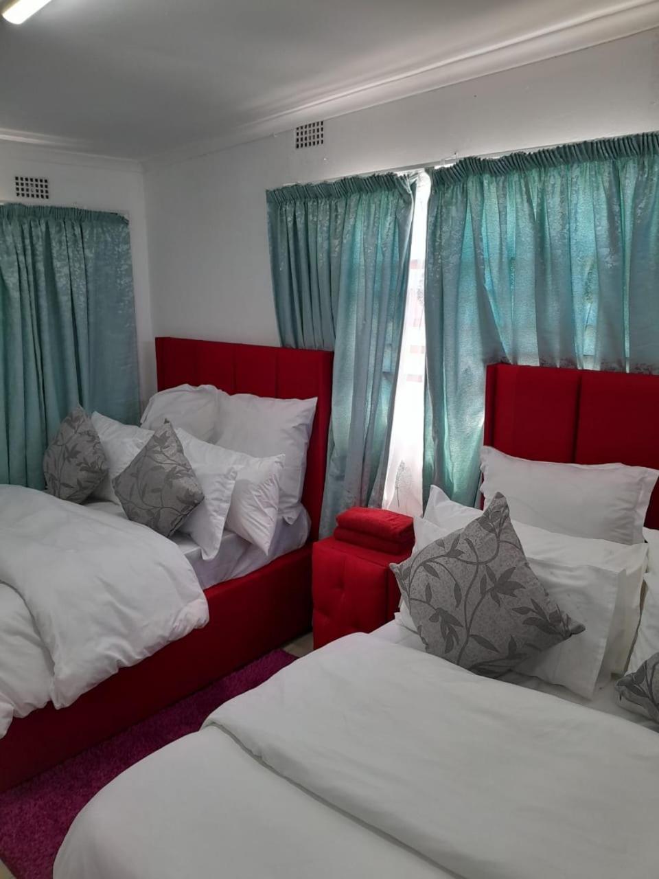 Brooklyn Queens And Kings Guesthouse Cidade Do Cabo Exterior foto